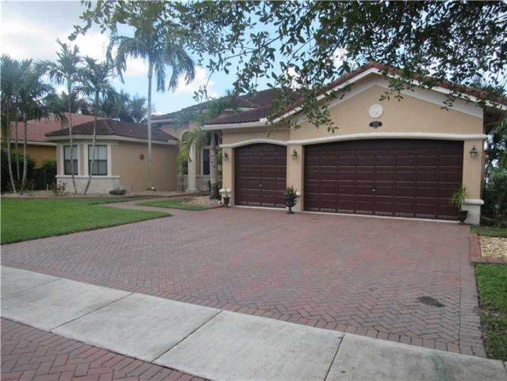 19256 SW 17th Ct, Hollywood, FL 33029