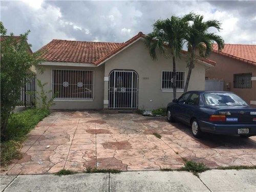 10384 NW 128 TE, Hialeah, FL 33018