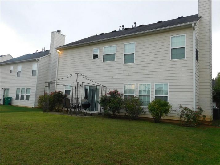 2126 Black Oak Lane, Ellenwood, GA 30294