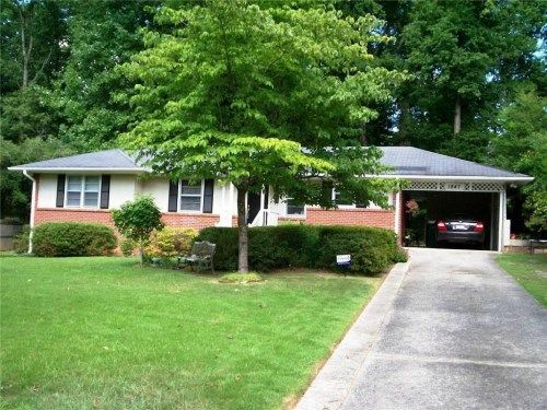 1847 Ravenwood Way, Atlanta, GA 30329