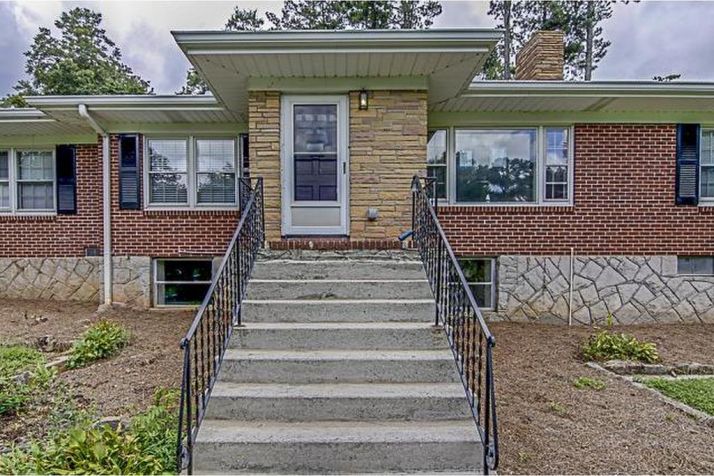 2549 Kimmeridge Drive, Atlanta, GA 30344