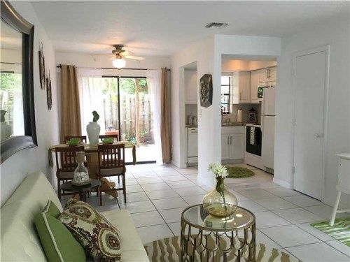 3204 NE 16th St # 3, Pompano Beach, FL 33062