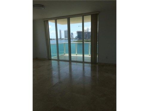 3330 NE 190th St # 714, Miami, FL 33180