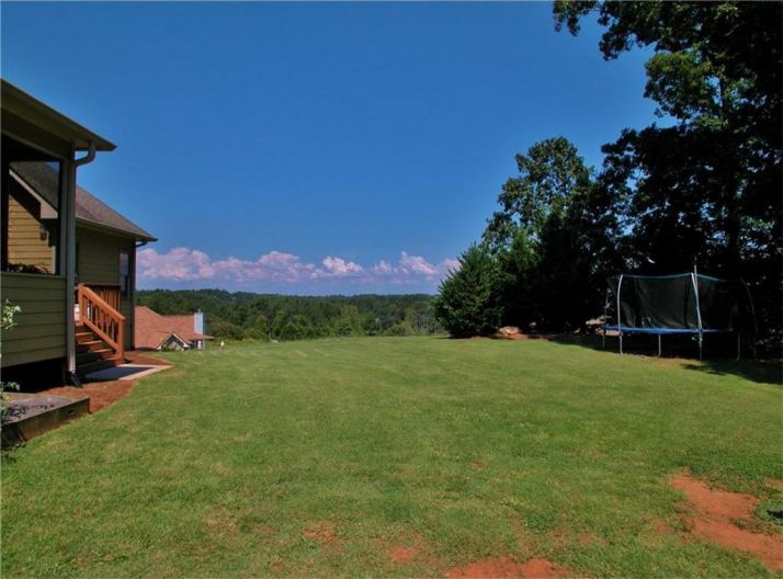4454 T Moore Road, Oakwood, GA 30566