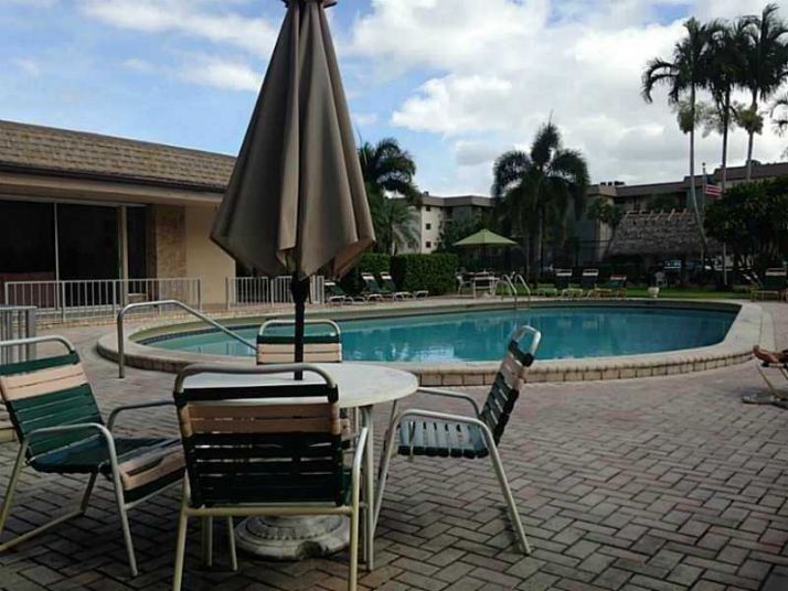 2495 SW 82nd Ave # 301, Fort Lauderdale, FL 33324