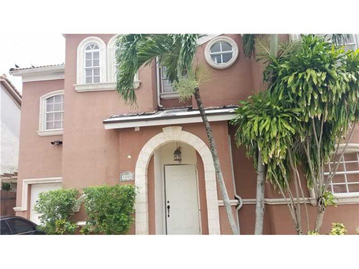 1005 NW 126 court, Miami, FL 33182