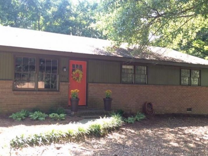 1861 Old Lost Mountain Road, Powder Springs, GA 30127