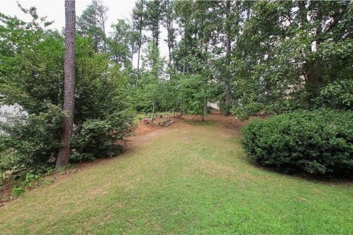 2425 Huddlestone Way, Cumming, GA 30041