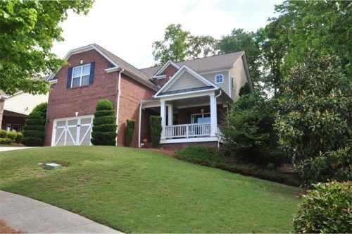 7038 Tree House Way, Flowery Branch, GA 30542