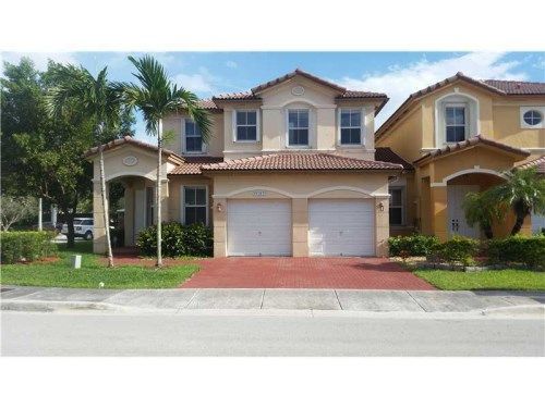 11312 NW 74th Ter, Miami, FL 33178