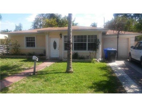2426 Washington St, Hollywood, FL 33020