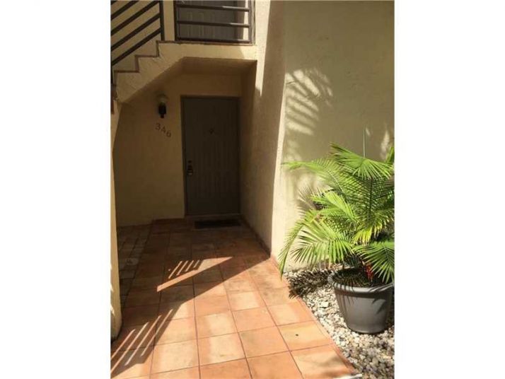 3571 Magellan Cir # 346-4, Miami, FL 33180