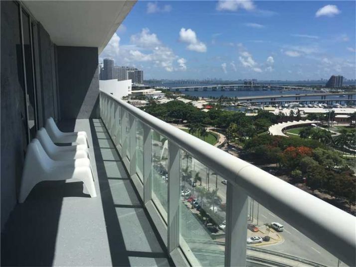 50 Biscayne Blvd # 1508, Miami, FL 33132