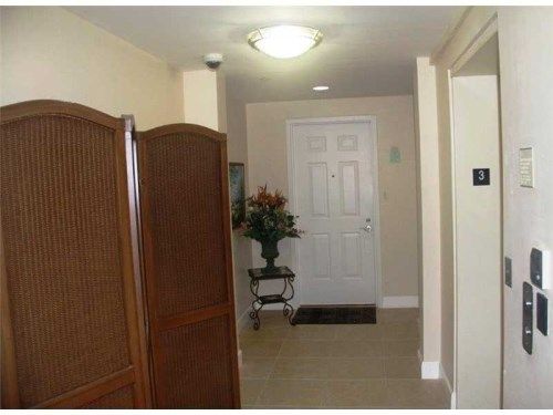 3330 NE 190 # 314, Miami, FL 33180