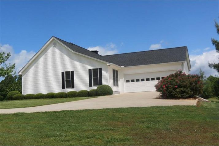 2319 Lothridge Road, Cleveland, GA 30528