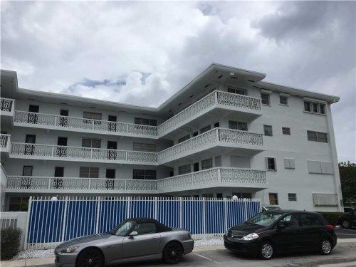 11685 Canal Dr # 410, Miami, FL 33181