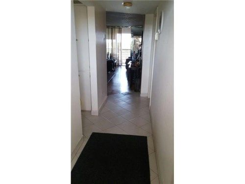 1001 Colony Point Cir # 504, Hollywood, FL 33026