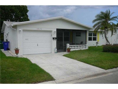 6875 NW 17th St, Pompano Beach, FL 33063