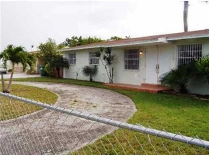 15750 SW 296th St, Homestead, FL 33033