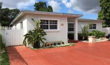 471 E 53rd St Hialeah, FL 33013