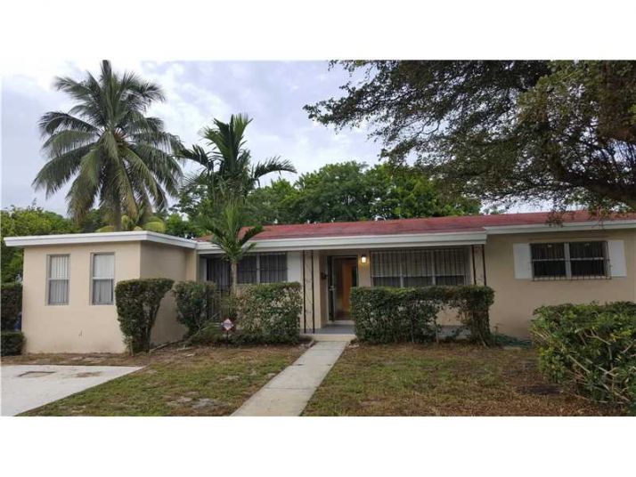 1781 NE 157th Ter, Miami, FL 33162