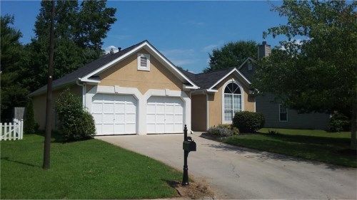 210 Blue Heron Lane, Alpharetta, GA 30009