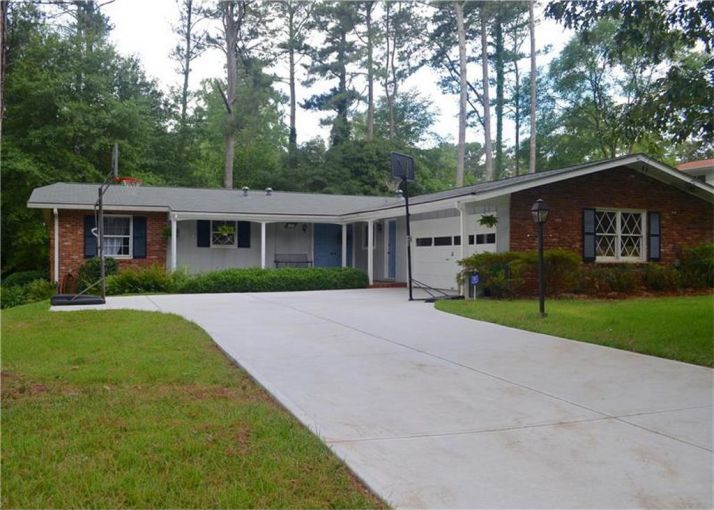 3681 Creekview Circle, Stone Mountain, GA 30083