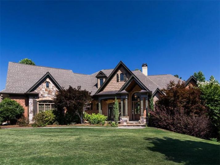 5623 Brendlynn Drive, Suwanee, GA 30024