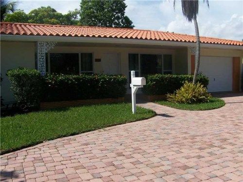 3280 Cypress Creek Dr, Pompano Beach, FL 33062