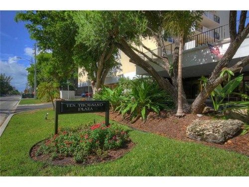 10000 W Bay Harbor Dr # 224, Miami Beach, FL 33154