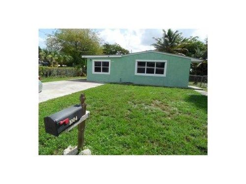 1004 SW 61st Ave, Pompano Beach, FL 33068