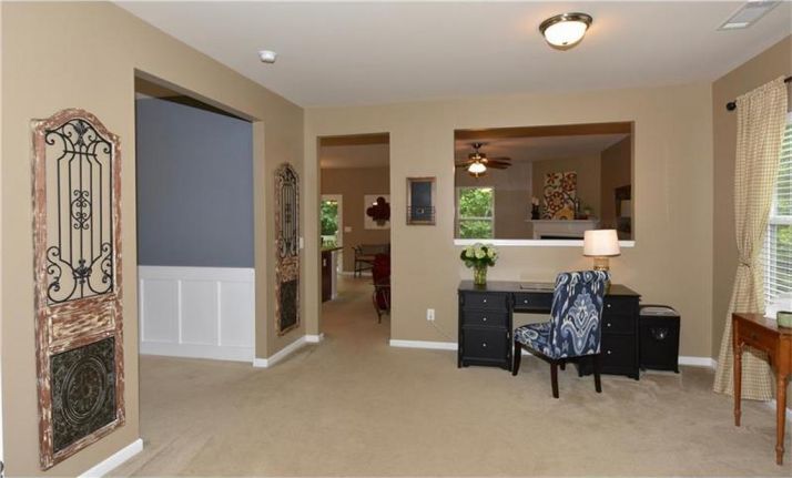 6904 Barker Station Walk, Buford, GA 30518