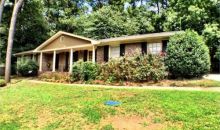 2681 Kings Circle Lawrenceville, GA 30044