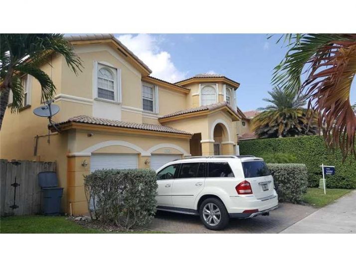 11391 NW 82nd Ter, Miami, FL 33178