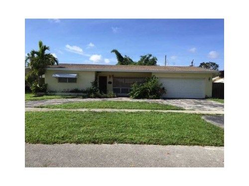 4216 Adams St, Hollywood, FL 33021