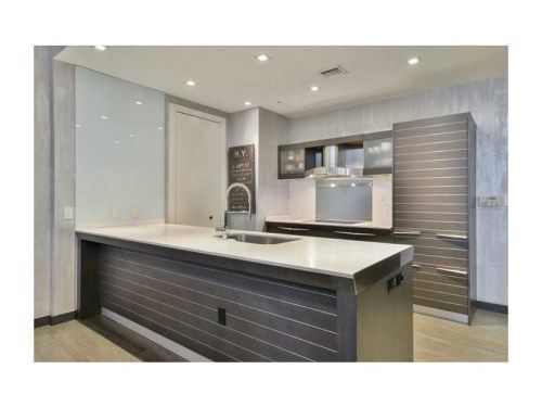 200 BISCAYNE BLVD WAY # 5212, Miami, FL 33131