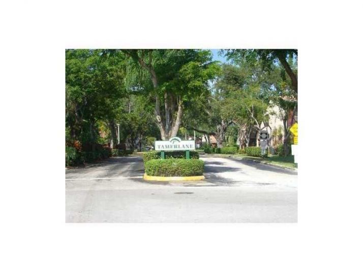 3032 N 35th Ter # 3032, Hollywood, FL 33021