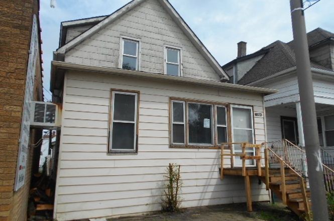 1744 WEST 127TH, CALUMET PARK ILLINOIS, IL 60827