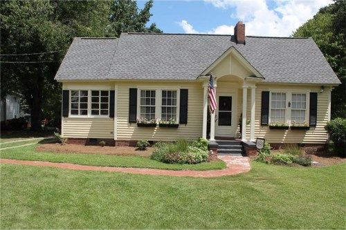 166 Holly Street Ne, Social Circle, GA 30025