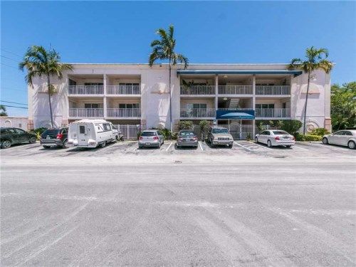 32 NE 22nd Ave # 106, Pompano Beach, FL 33062