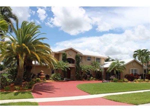 19420 NW 4th Ct, Hollywood, FL 33029