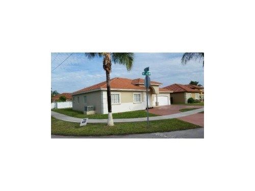 7004 W 4th Way, Hialeah, FL 33014