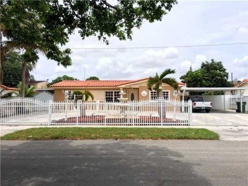 7100 W 12th Ln, Hialeah, FL 33014