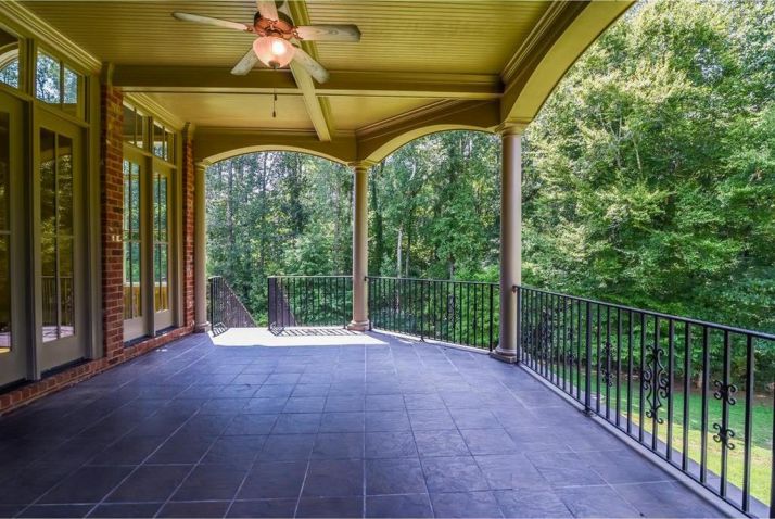 600 Stirling Glen Court, Alpharetta, GA 30004