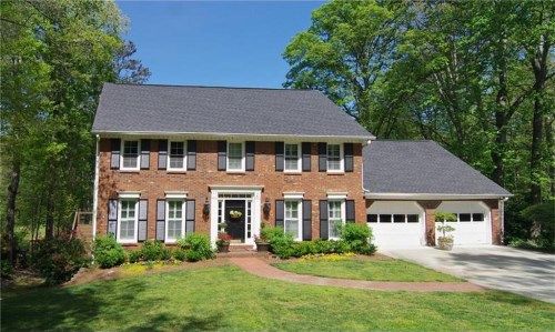 5308 E Cove Ne, Marietta, GA 30068