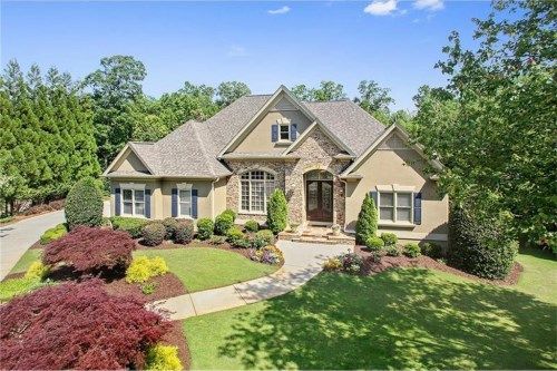 8560 Royal Troon Drive, Duluth, GA 30097
