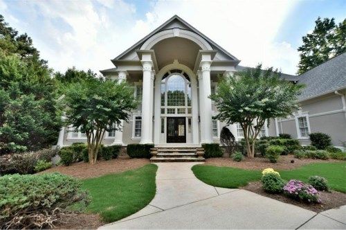 2480 Sugarloaf Club Dr, Duluth, GA 30097