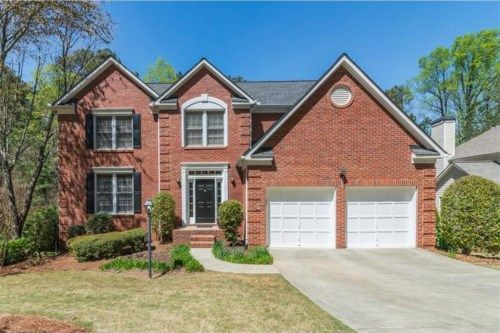 1815 Oak Tree Hollow, Alpharetta, GA 30004