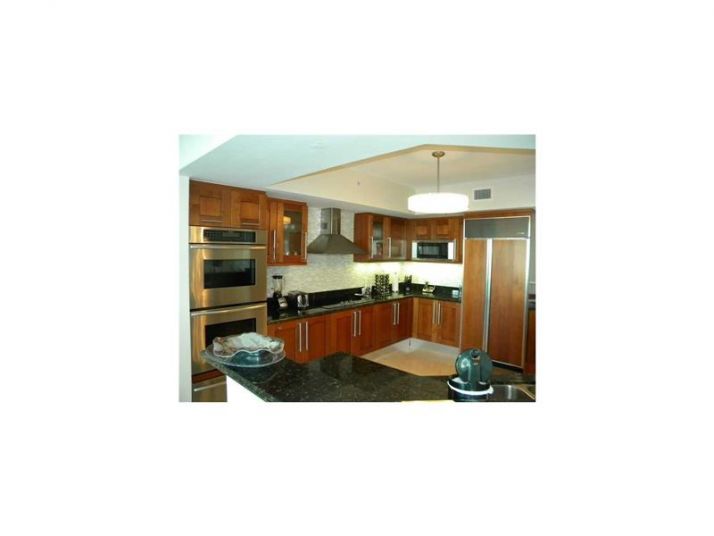 3301 NE 183rd St # 1804, North Miami Beach, FL 33160