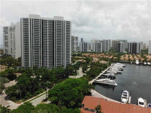 21055 YACHT CLUB DR # 3108, Miami, FL 33180